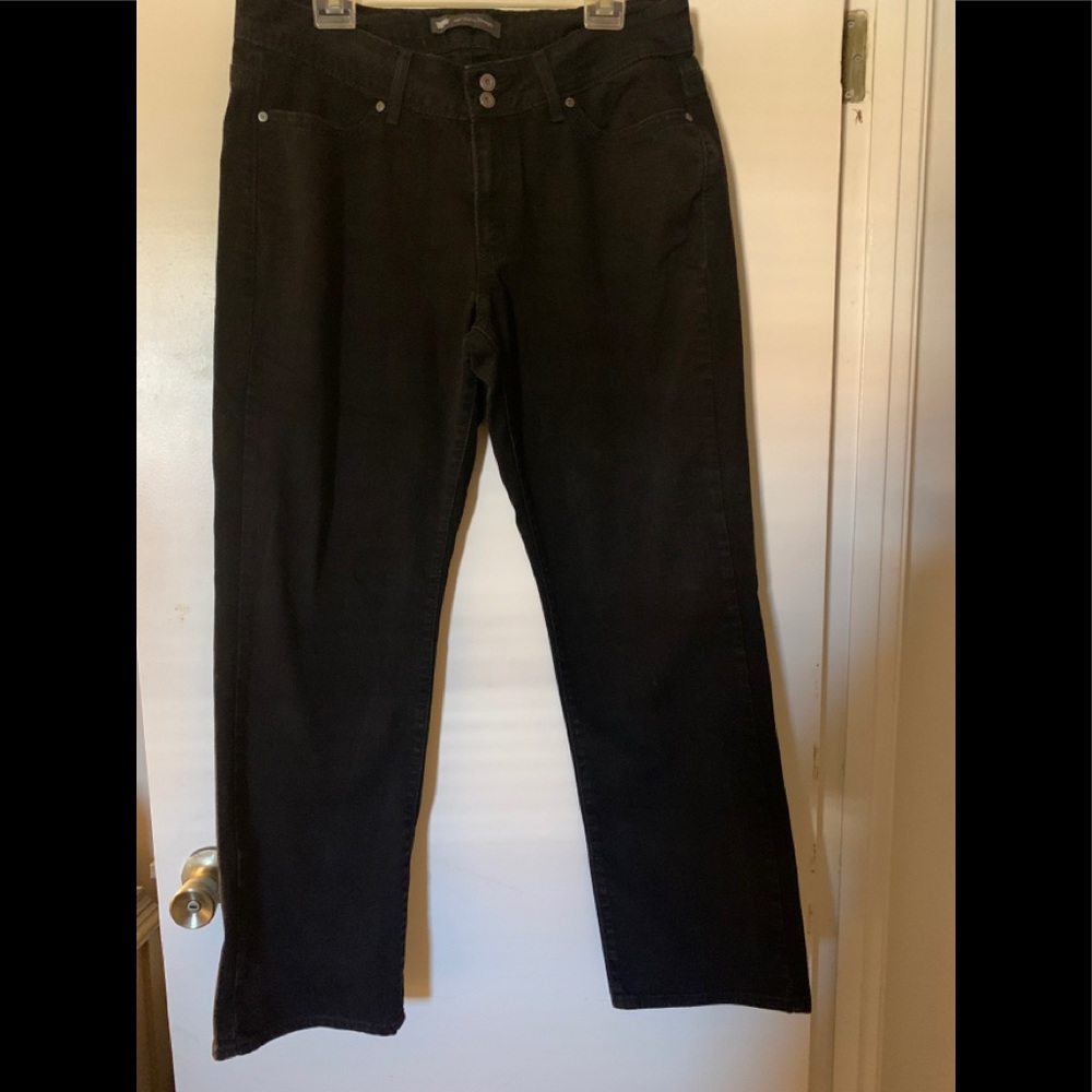 Women’s Levi’s Curvy straight 529 jeans size 16